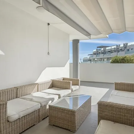Terrace And Sea Family *